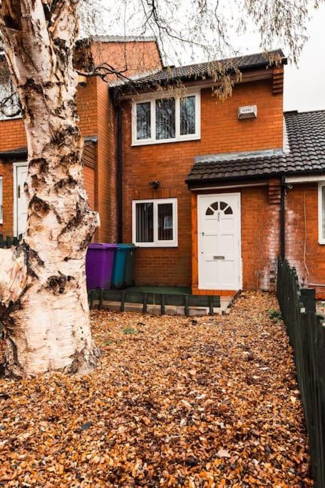 Elegant 2 Bed With Hot Tub And A Host Of Amenities Ferienhaus