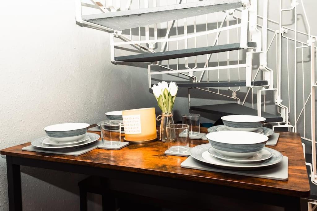 Elegant 2 Bed With Hot Tub And A Host Of Amenities Ferienhaus
