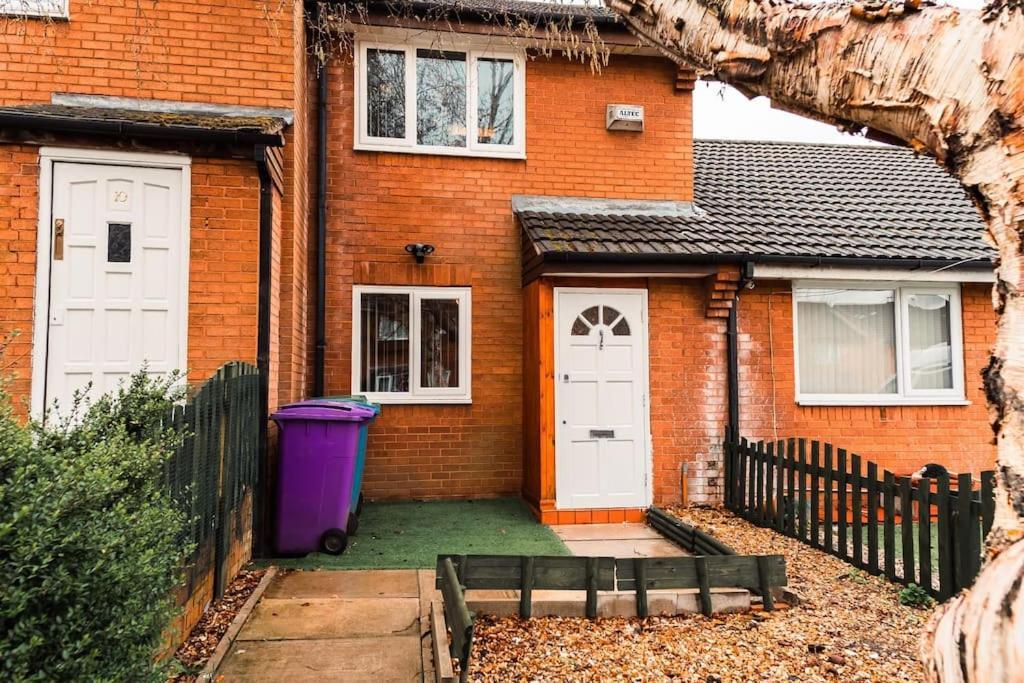 Ferienhaus Elegant 2 Bed With Hot Tub And A Host Of Amenities Liverpool