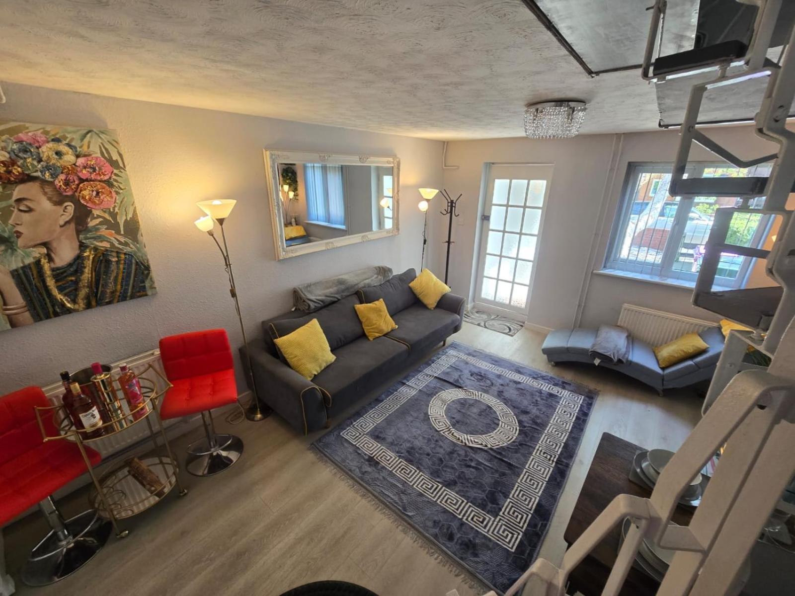 Elegant 2 Bed With Hot Tub And A Host Of Amenities Hébergement de vacances Liverpool